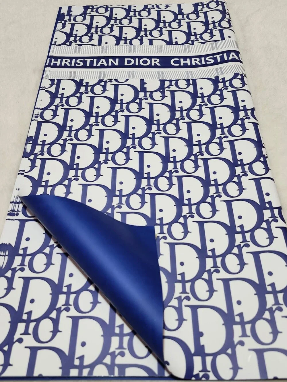 Blue & White  Floral Wrapping Paper 5 Sheets